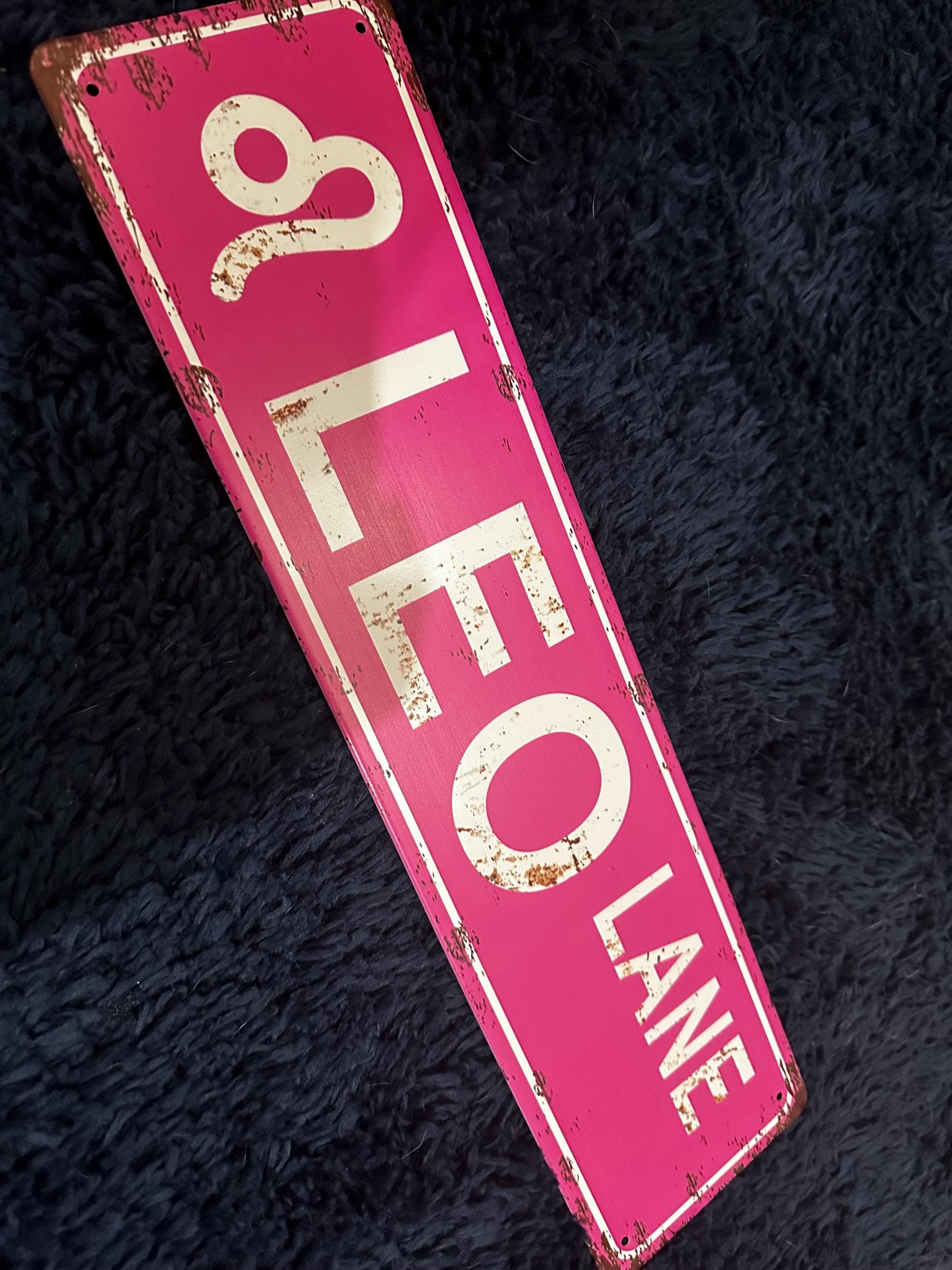 the ultimate Leo gift bag and gift box real deal package full of jewels crystals and goods, it’s Leo season in 3… 2…