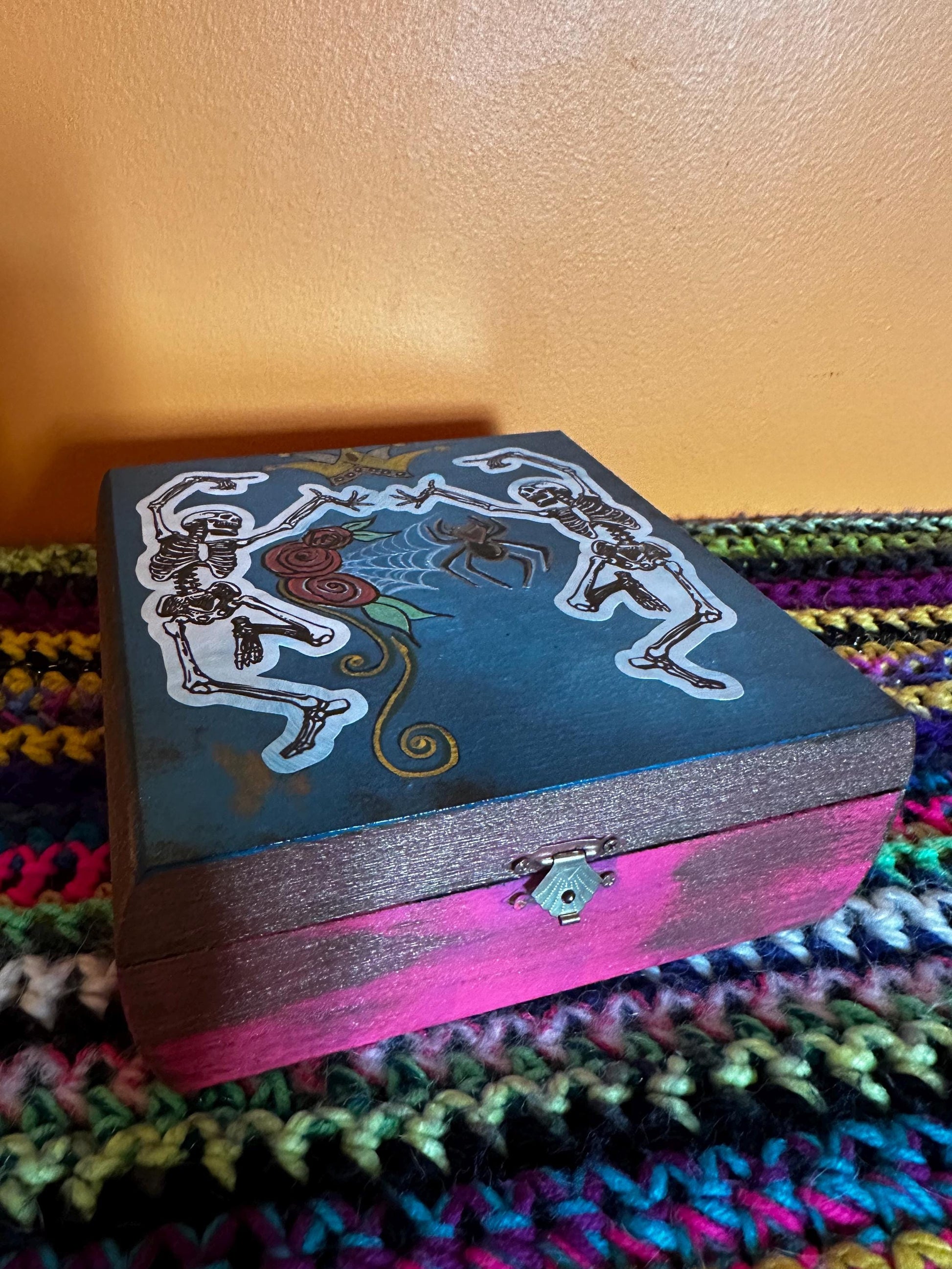 y2k skull n roses, dancing skeletons hand painted unique jewelry box gift full of jewelry… I mean 7 treasure surprise.