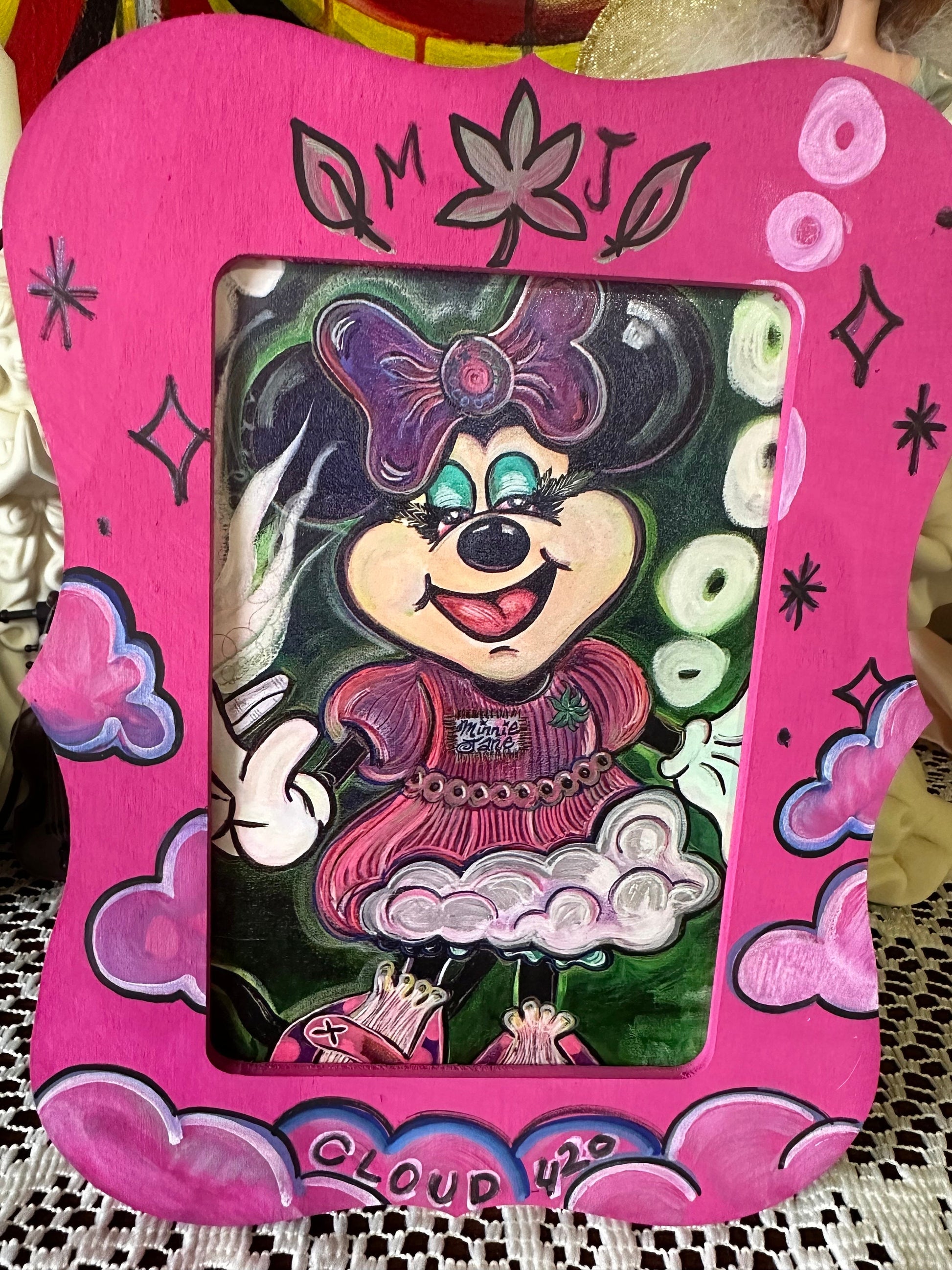 framed art print (Minnie 4.20)