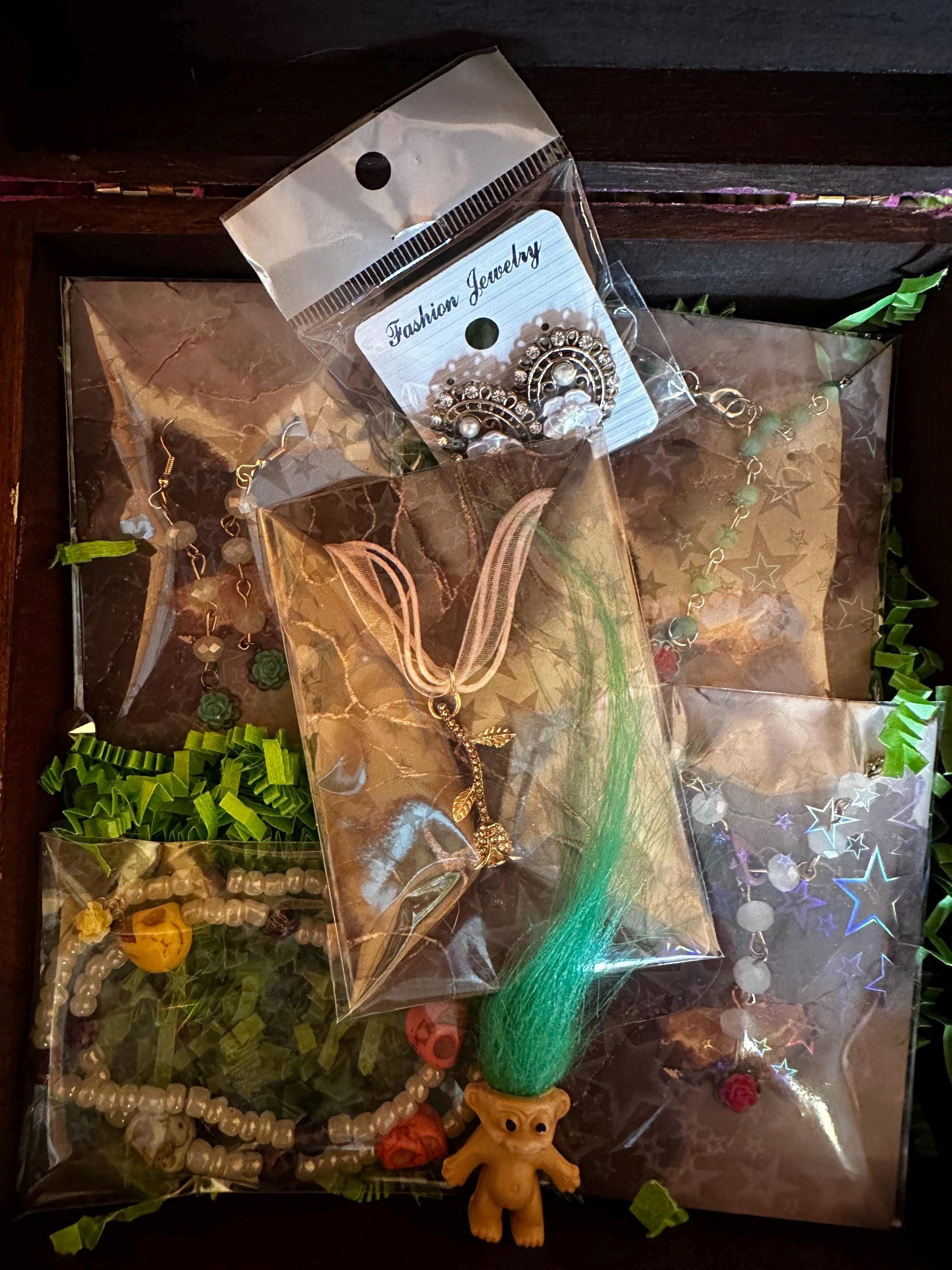 y2k skull n roses, dancing skeletons hand painted unique jewelry box gift full of jewelry… I mean 7 treasure surprise.